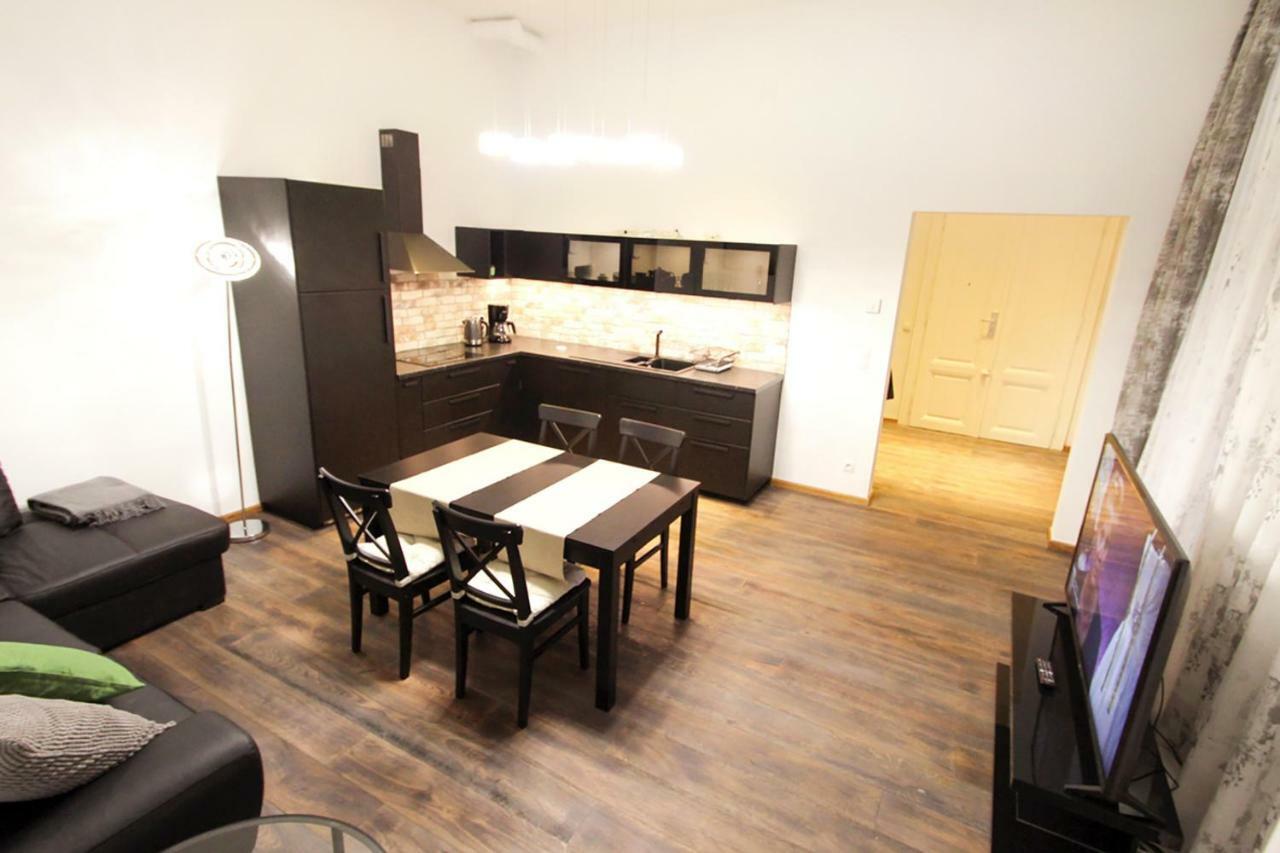 Lana Apartment